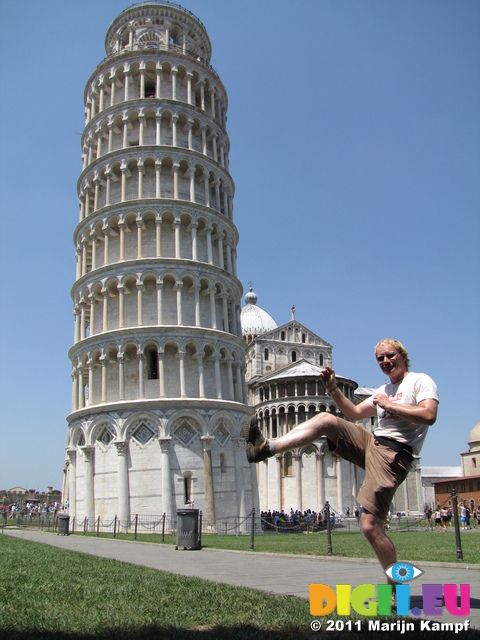 SX19777 Marijn kicking down leaning tower of Pisa, Italy